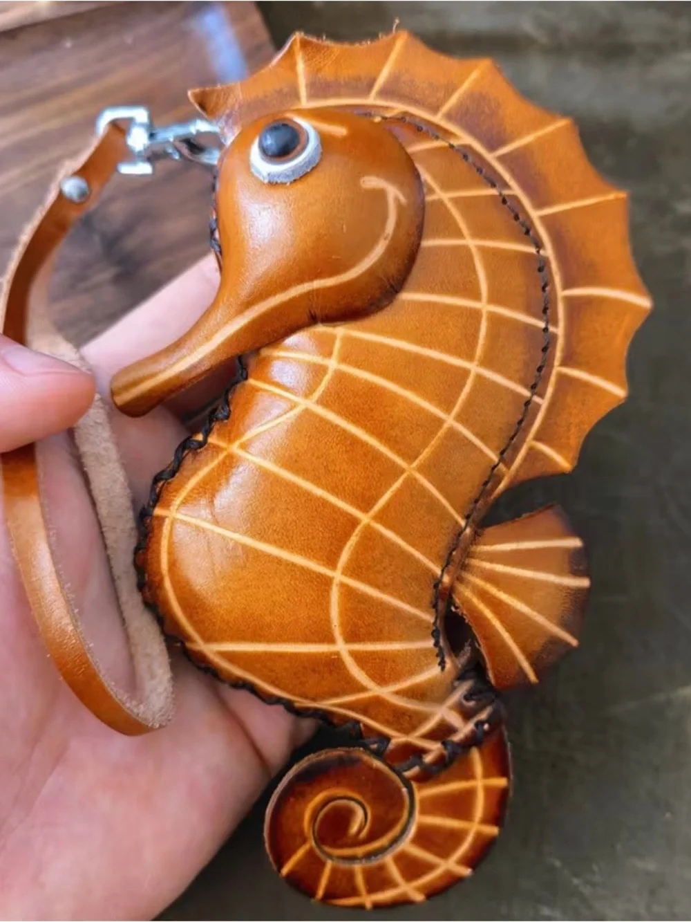 🆕 Handcrafted Seahorse - Genuine Leather - Wristlet Keychain Charm - Tan - Red
